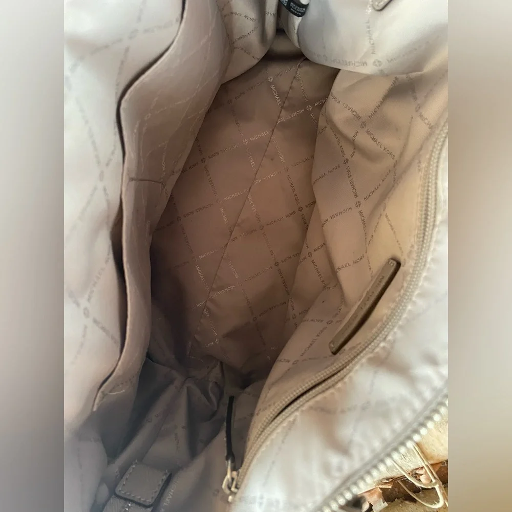 Michael Kors Light Gray Ciara Large Saffiano Leather Satchel - Picture 14 of 16